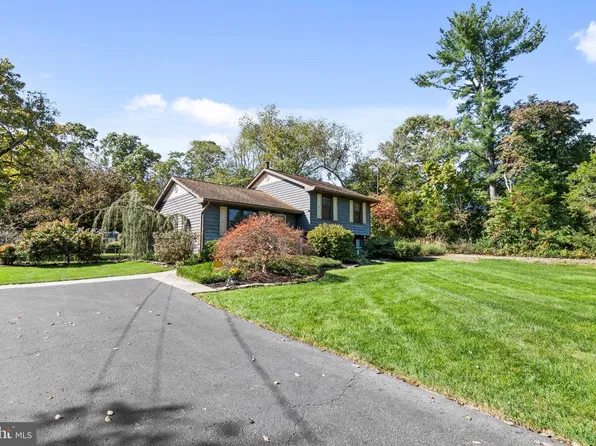 727 Swedesboro Rd, Monroeville, NJ 08343