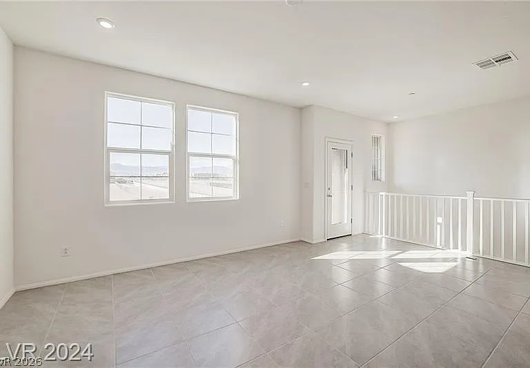 5613 Steampunk St — Photo 16