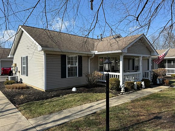 3rd image of 8637 Victoria Meadow Ln