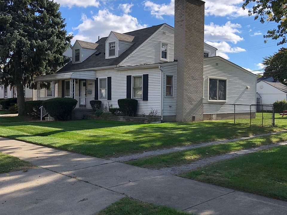 1st image of 15163 University St