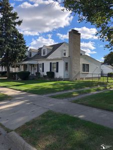 15163 University St, Allen Park, MI, 48101
