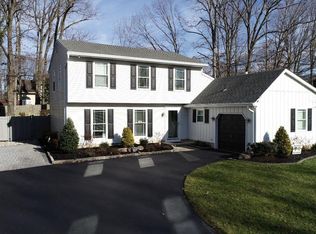 5 Comet Way, Sewell, NJ 08080