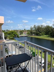 16465 NE 22nd Ave APT 617, North Miami Beach, FL, 33160