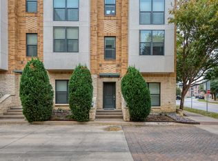 737 Skyline Bluff Ct, Fort Worth, TX 76102