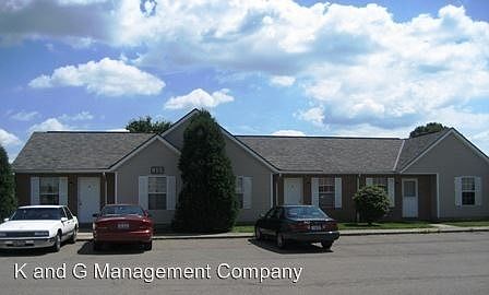 1st image of 919 Empire Dr APT B