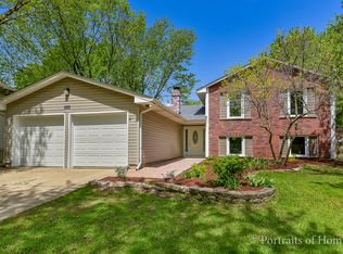 528 Carlyle Ln, Bolingbrook, IL 60440