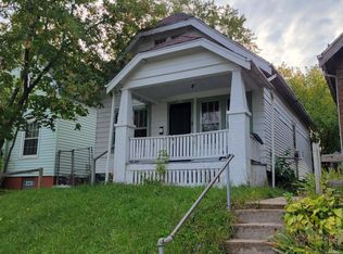 3267 N 20th St, Milwaukee, WI 53206