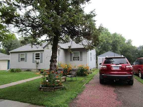 2nd image of 720 10th St N