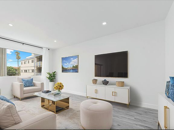 4th image of 1111 Euclid St APT 204