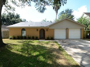 16219 Morning Mist Dr, Houston, TX 77090