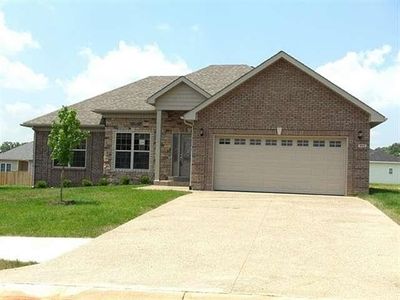 512 Concord Grape Way, Vine Grove, KY, 40175