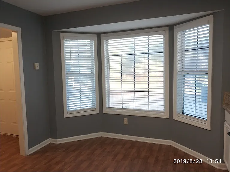 1884 Norcross Chase Cir — Photo 3