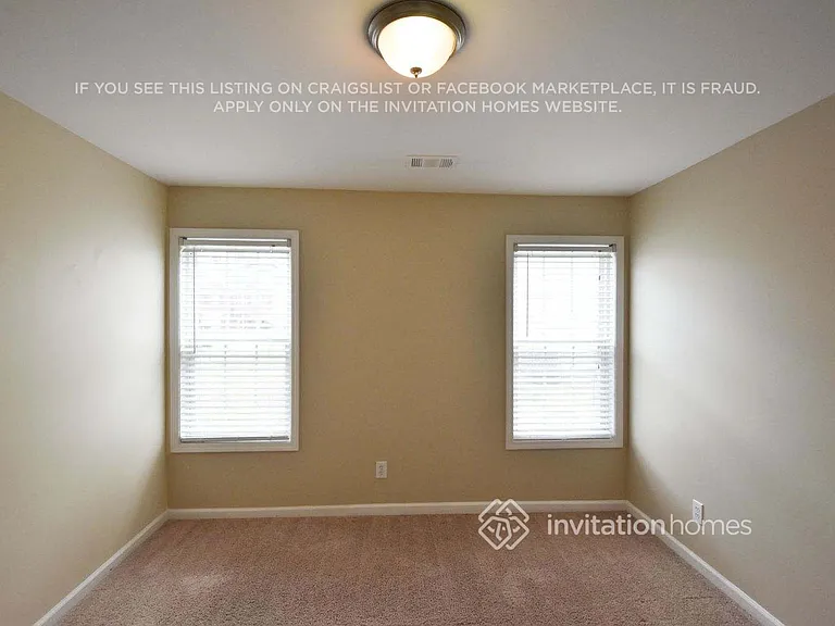 2380 Thornberry Dr — Photo 6
