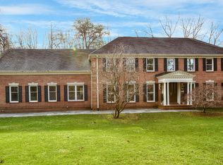 816 Towlston Rd, Mclean, VA 22102