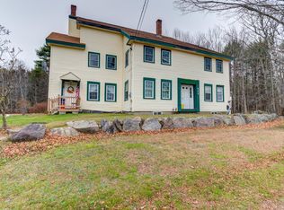 910 Hostile Valley Rd, Palermo, ME 04354