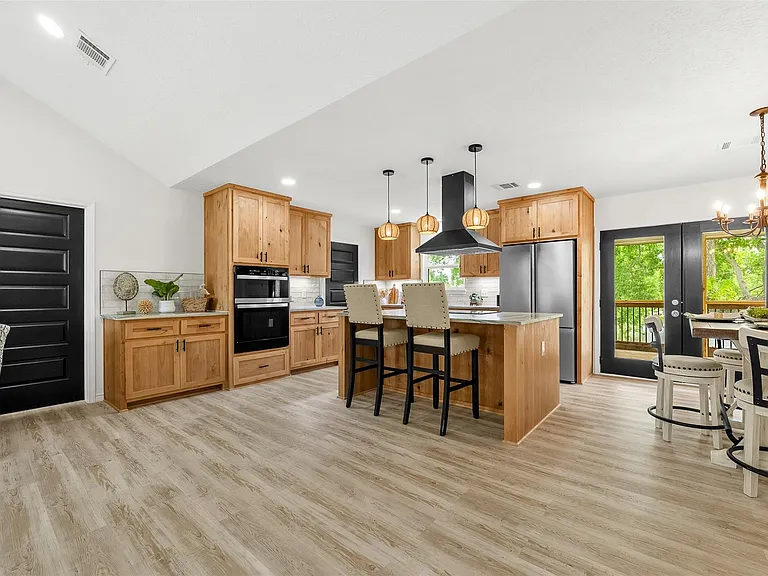 90 Coolcrest Dr — Photo 13