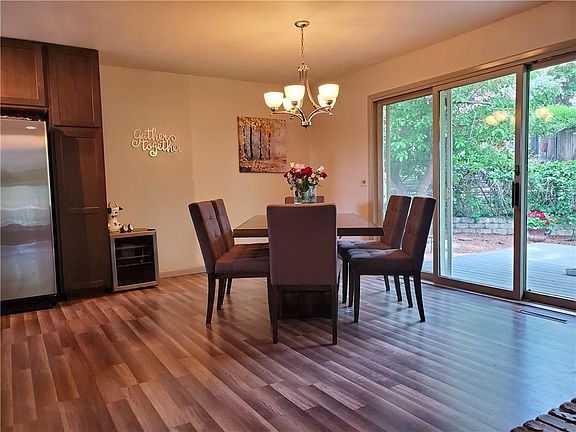 5th image of 3117 Zinnia Dr