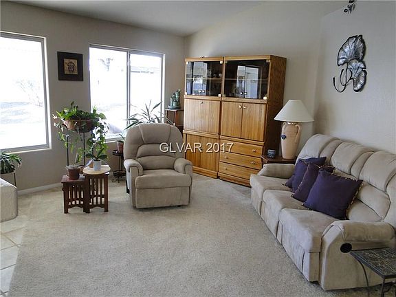 2nd image of 6260 Maxwood Ct