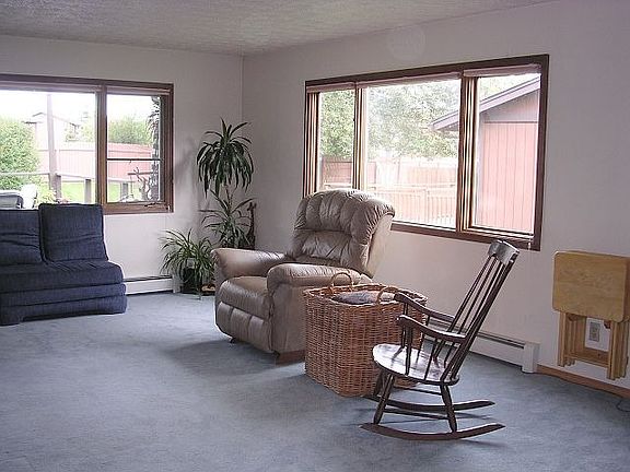 Huge Living Room with loads of windows