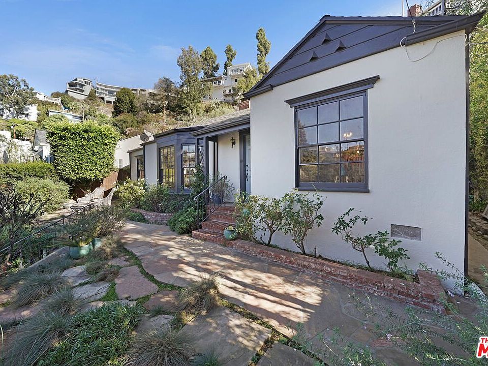 1st image of 1522 Forest Knoll Dr