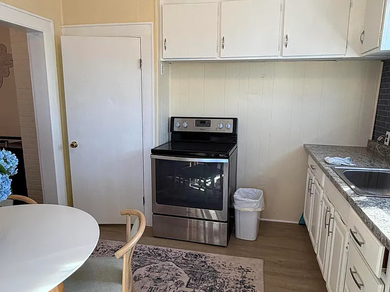 701 N Main St #REAR — Photo 6