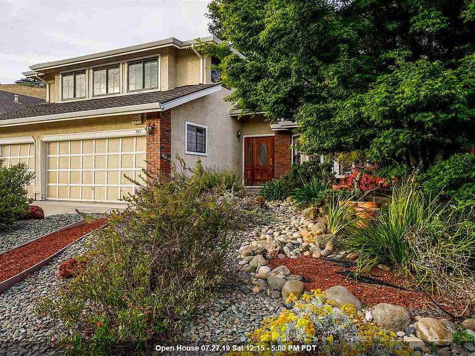 1st image of 915 Rock Canyon Cir