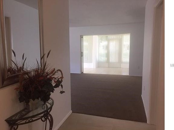 5th image of 3740 Amesbury Ln #1525
