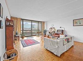 566 Commonwealth Ave #606, Boston, MA 02215