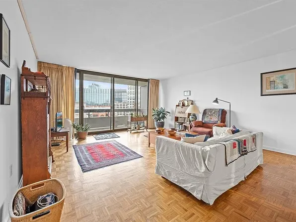 566 Commonwealth Ave #606, Boston, MA 02215