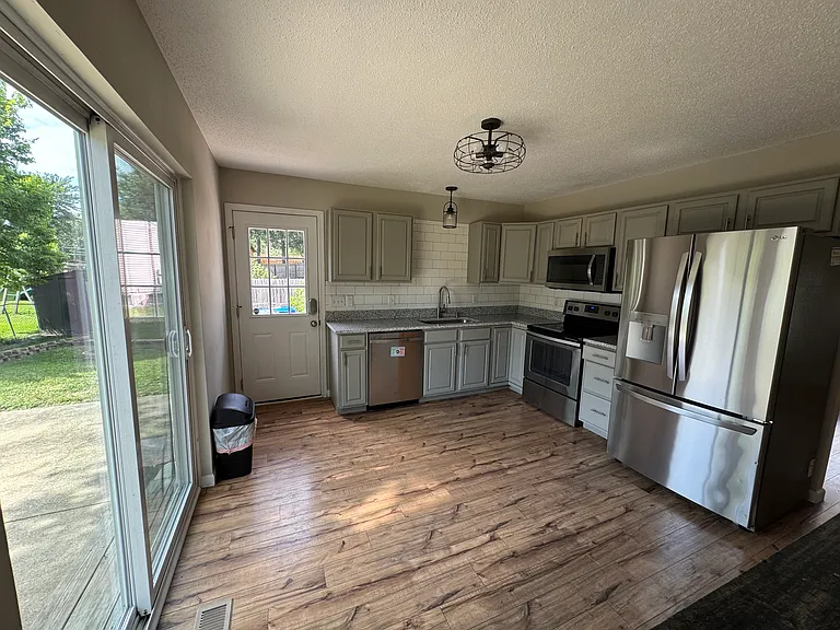 605 Big Timber Ln — Photo 29