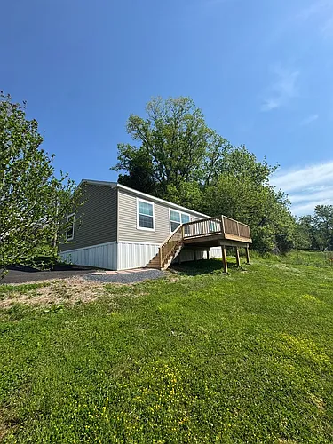 465 Royal Manor Rd Photo 1