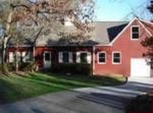 352 Lamplighter Ln SE, Marietta, GA 30067