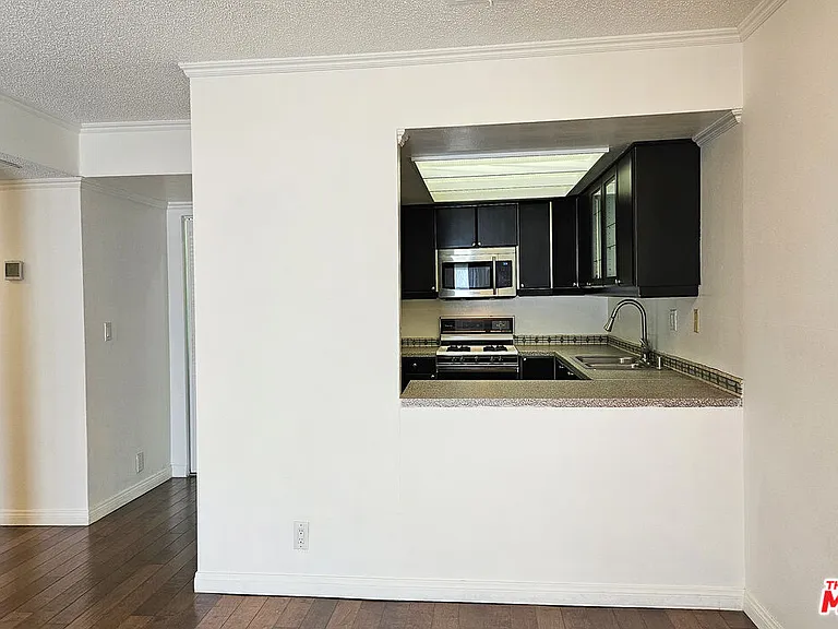 618 N Howard St #241 — Photo 3