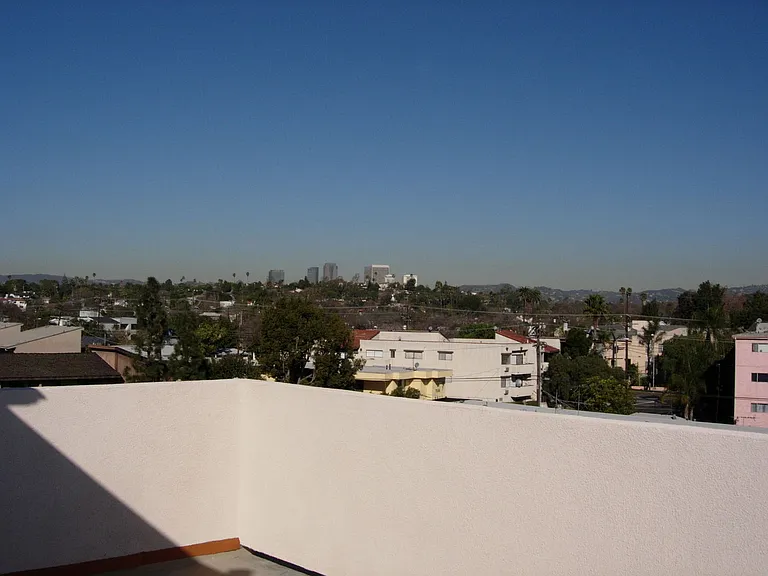 3336 Bagley Ave — Photo 16