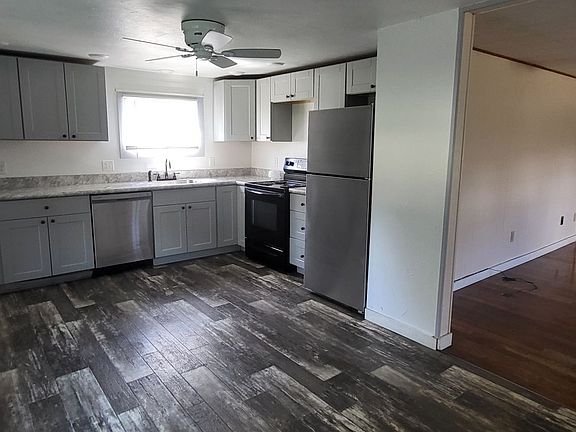3rd image of 514 Hubbel St