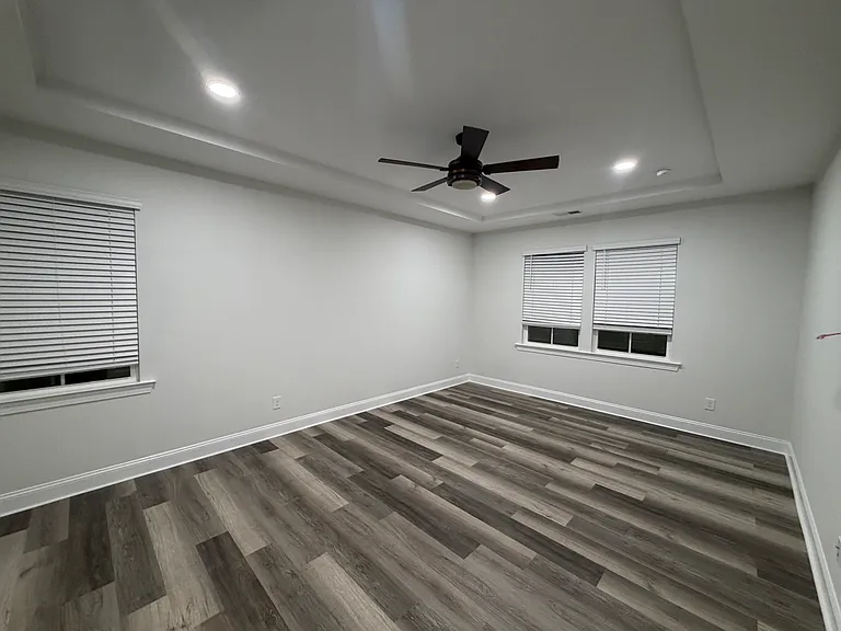 1025 Bellewood Park Dr — Photo 13