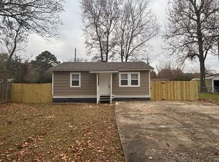6914 Gibson Rd, Jacksonville, AR 72076