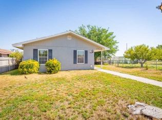 1008 Countryside St, Carlsbad, NM 88220