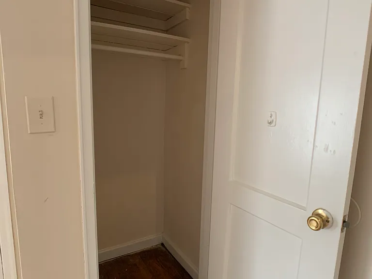 1691 Valley Ave — Photo 62
