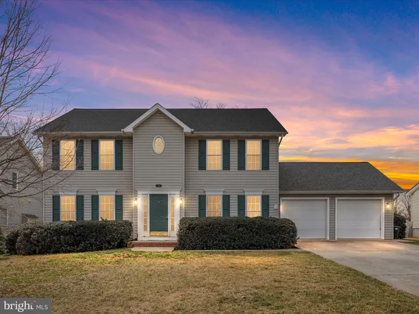 116 Barkwood Dr, Stephens City, VA 22655