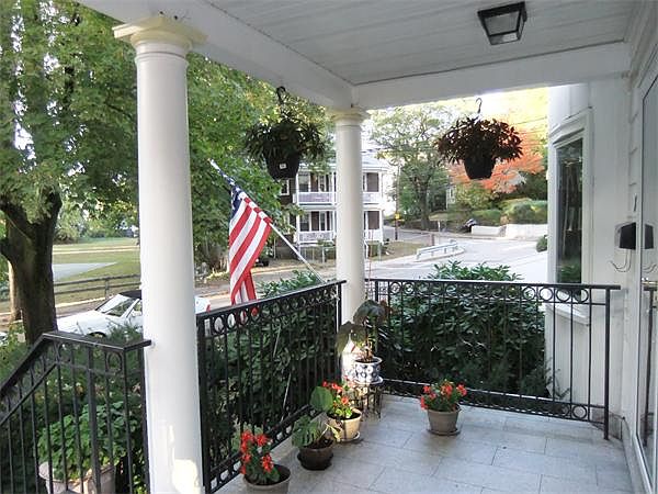 1st image of 1 Bradford St #2