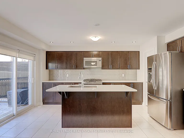 409 Switchgrass St — Photo 23