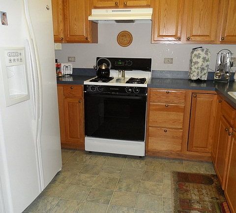 4th image of 12300 Songbird Ln