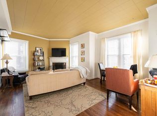 520 2nd St SE APT 2, Washington, DC 20003