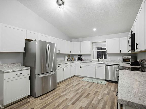 2nd image of 6550 SE 88TH STREET