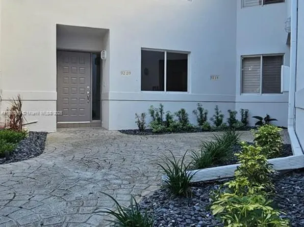 9220 NW 9th Pl #1, Fort Lauderdale, FL 33324