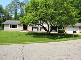 36781 Gloucester Ct, Clinton Township, MI 48035