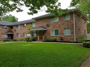 801 E Clinton St APT 10, Frankfort, IN 46041