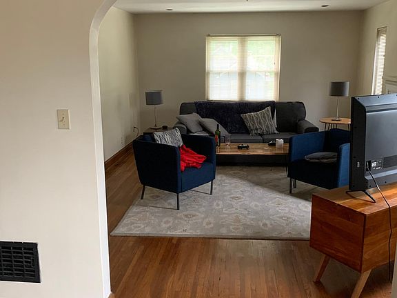 5th image of 1358 Virginia Ave