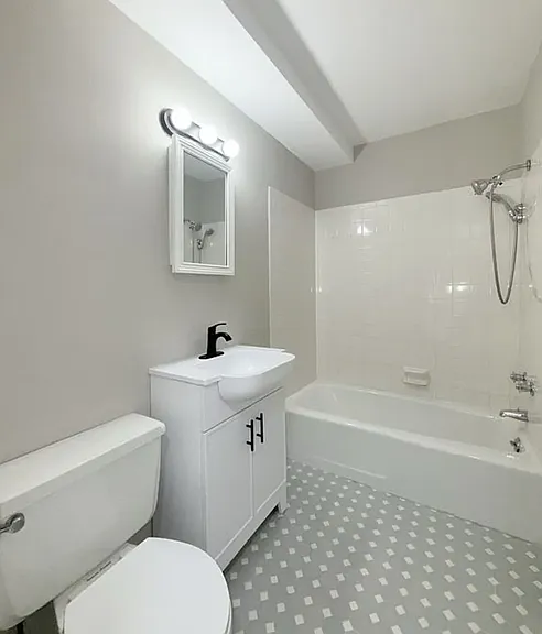1113 Riverside Ave #4G — Photo 14